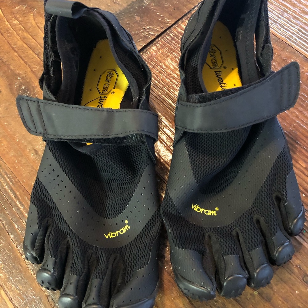 Vibrams - Picture 3 of 5